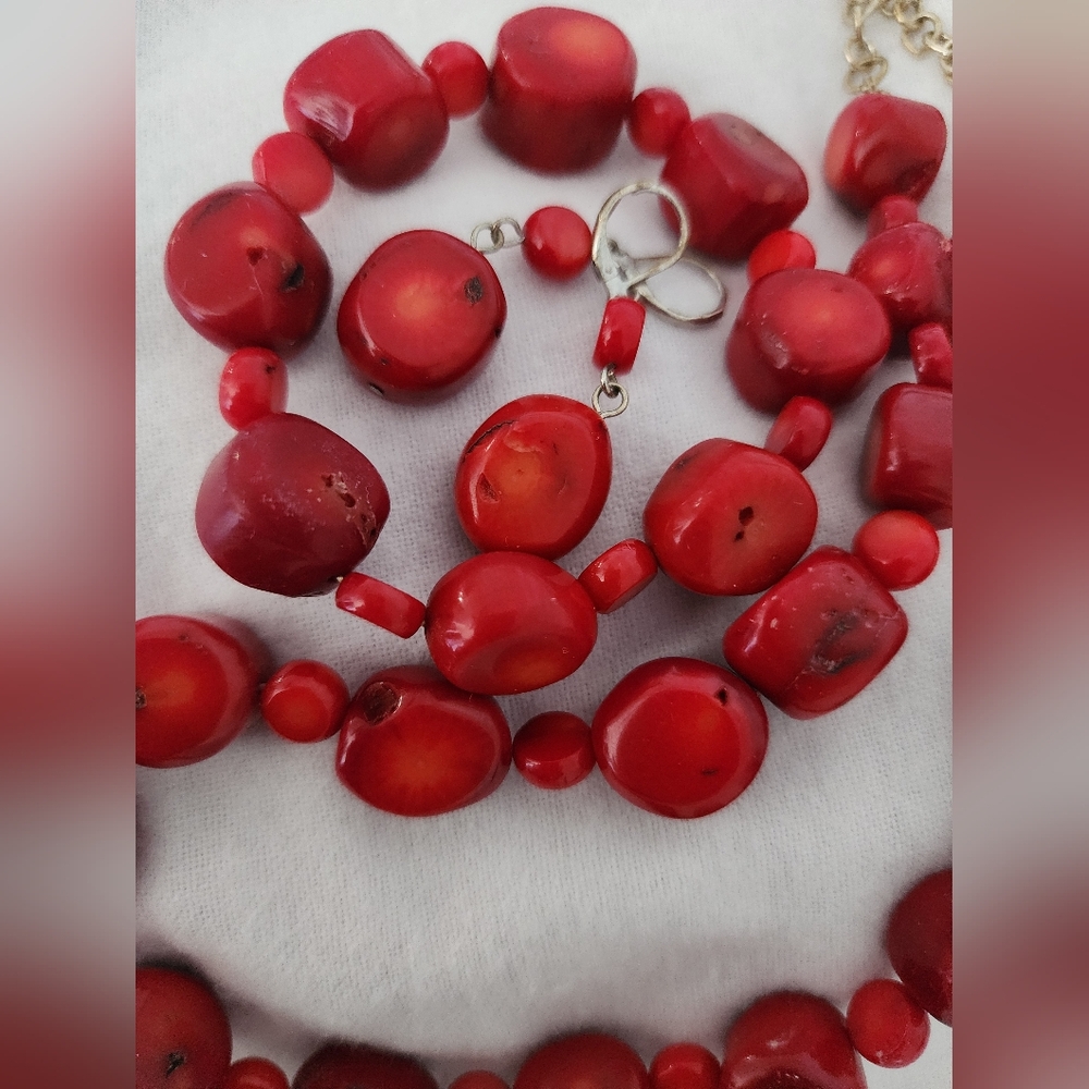 Vintage Red Coral Beaded Necklace,earrings And Braclet - Picture 4 of 4
